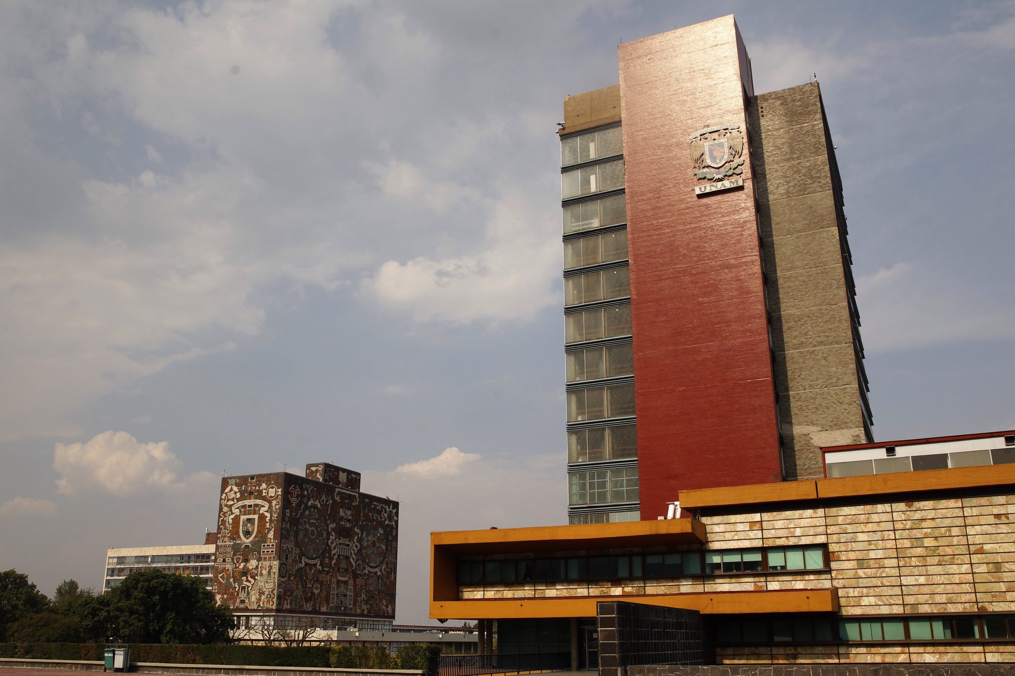 UNAM rescinde contrato con empresa Territorium Life tras crisis en el examen de ingreso 1 unam 2048x1365 1