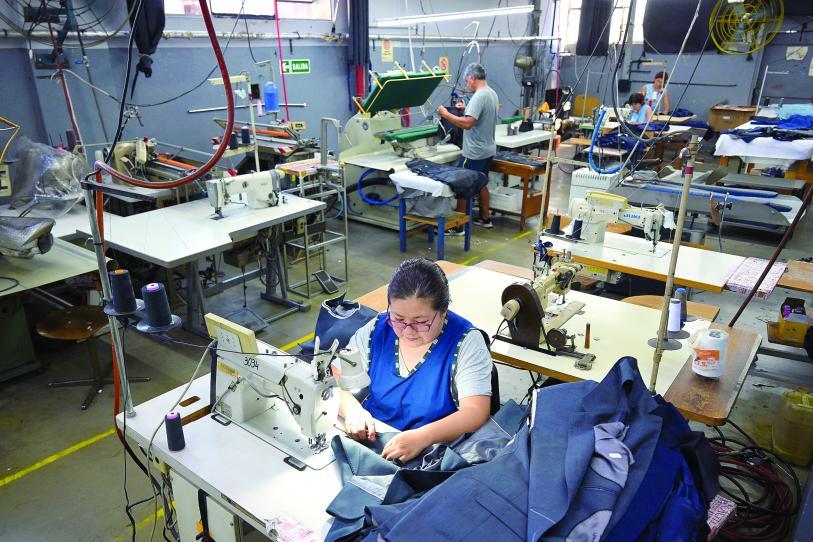 Pobreza laboral alcanza mínimo histórico desde 2005: Sheinbaum 1 699abc1ce2460