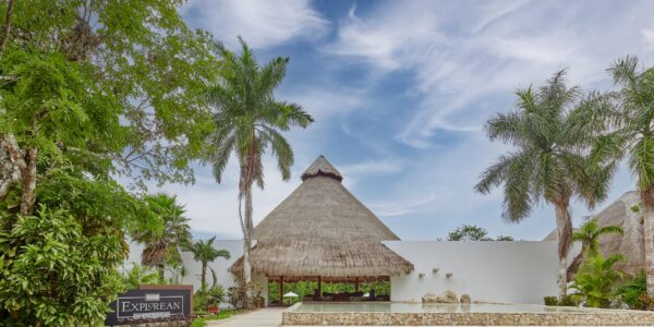 Posadas apuesta por el turismo de experiencias con el relanzamiento de The Explorean 16 Motor Lobby scaled