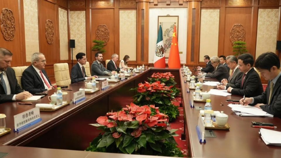 "La relación entre China y México no debe verse afectada por ningún tercero", afirma el ministro de Exteriores asiático 1 f960x540 157950 232025 5050