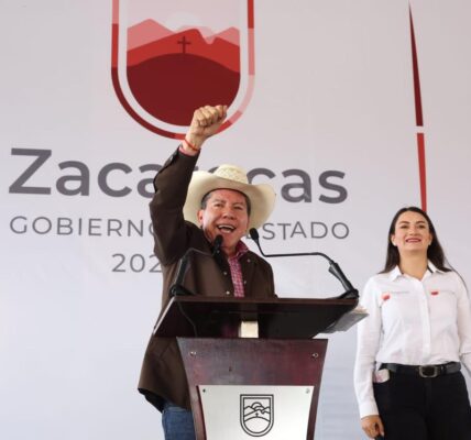 DAVID MONREAL PRESENTA RESULTADOS Y NUEVAS OBRAS PARA LA REGIÓN DE RÍO GRANDE ANTE MÁS DE 6 MIL ASISTENTES 3 WhatsApp Image 2026 10 01 at 21.58.22